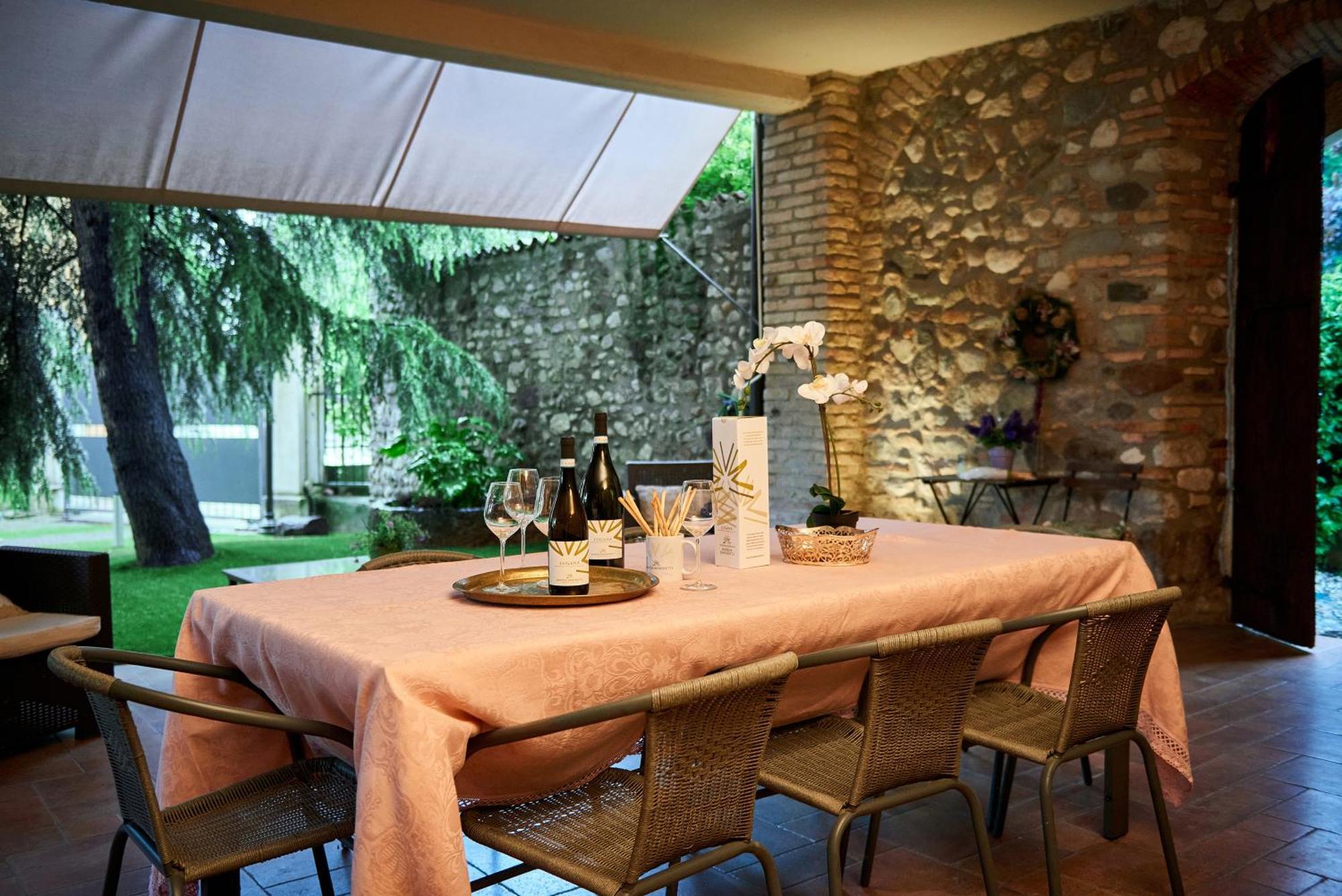 Blue Lake Home Desenzano del Garda Buitenkant foto